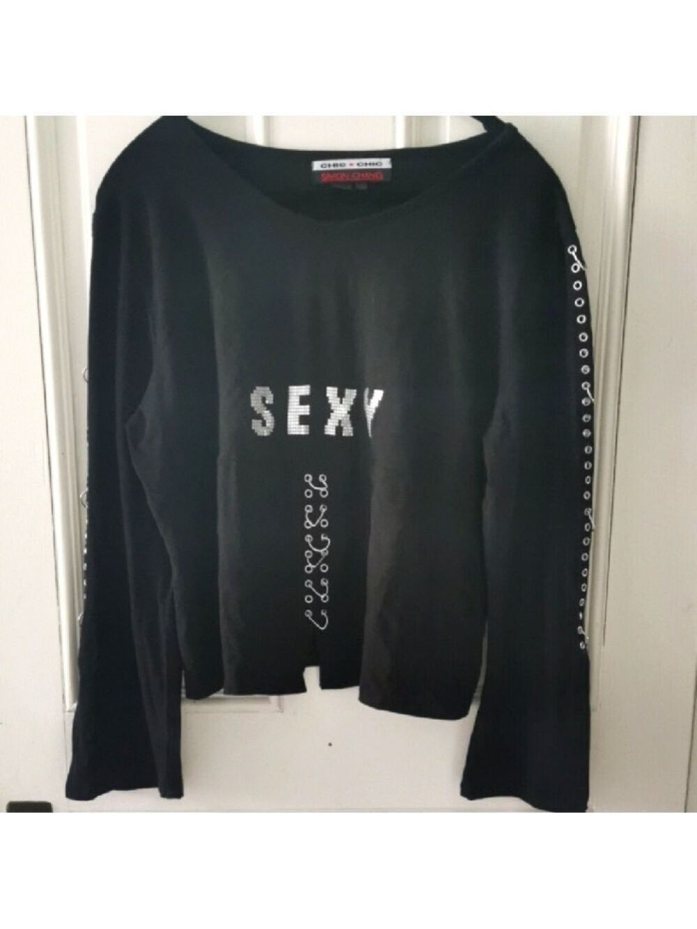 Simon Chang streetwear,Sexy rocker chic punk grunge bell sleeve tee. Size 2X.